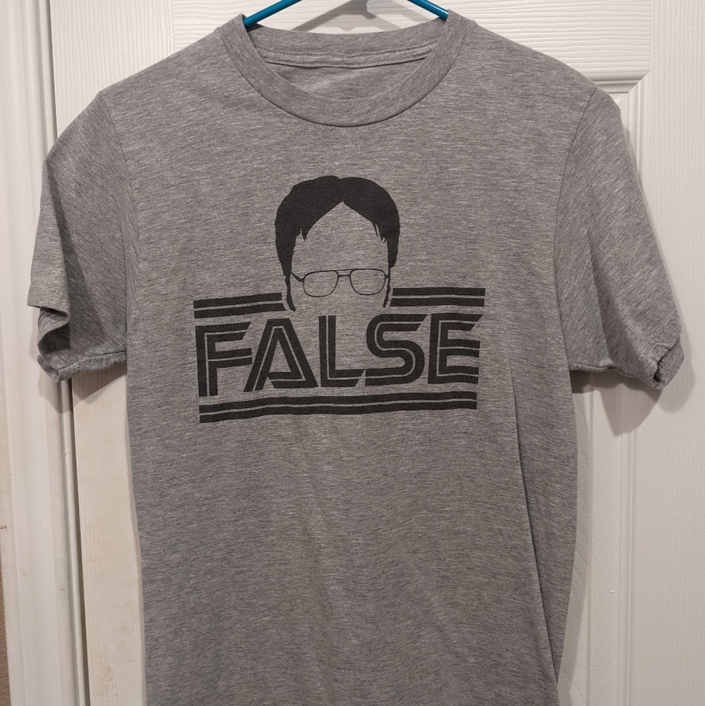 Dwight T-Shirt ❤️